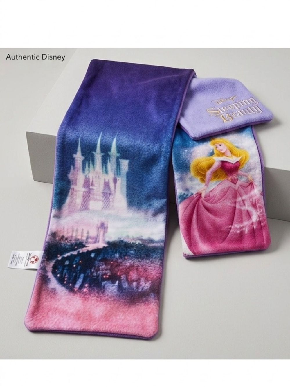 DISNEY STORE WALT DISNEY SLEEPING BEAUTY Fleece Scarf 50”